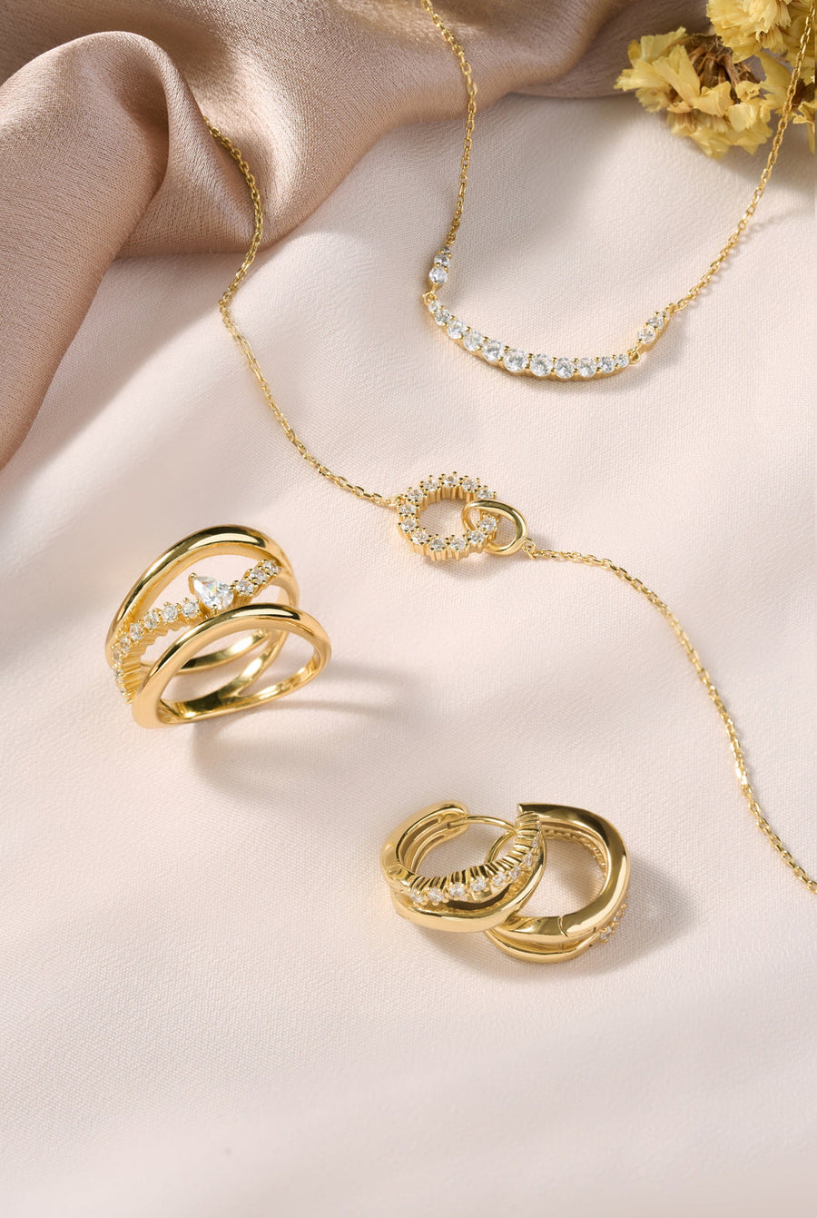 Ania Haie - Gold Interlinked Circles Pavé Necklace